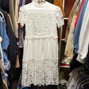 Kendall & Kylie white dress